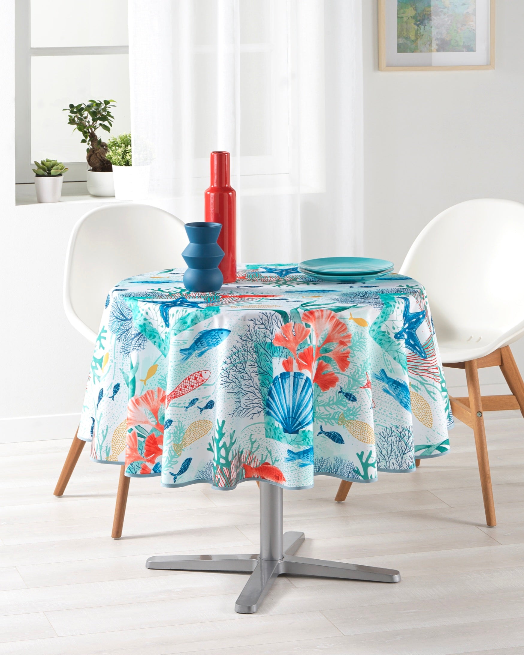 Sortie en mer – Nappe anti-tache 12 €