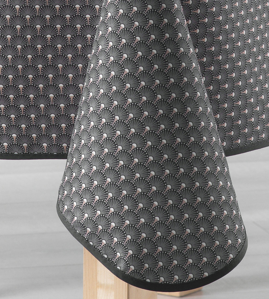 Éventail Infini ovale Taupe – Nappe anti-taches 12 €